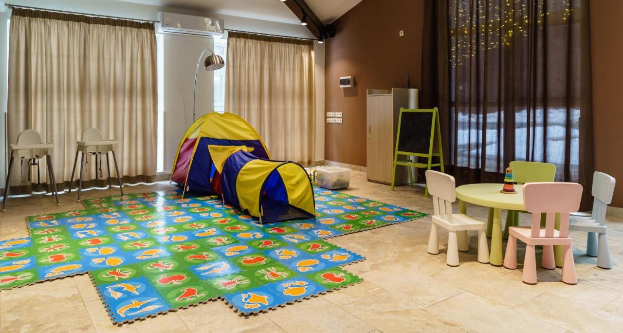 Isloch Park Hotel Rakaw Zewnętrze zdjęcie
