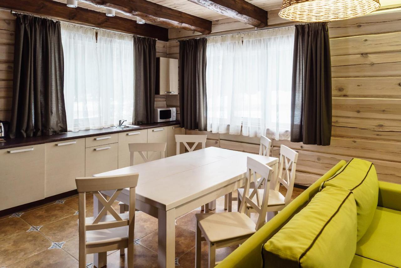Isloch Park Hotel Rakaw Zewnętrze zdjęcie